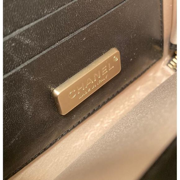 CHANEL Mini Black Patent Leather Classic Shoulder Bag - Picture 9 of 9